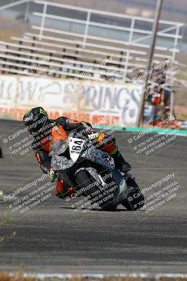 media/Jun-04-2022-WERA (Sat) [[b852bbbd55]]/Practice Races/5-750cc and up novices/